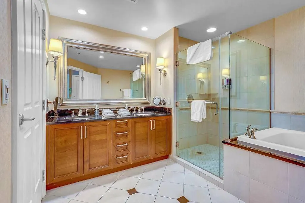8Th Flr Mgm Signature Studio, Strip View, No Fee Las Vegas